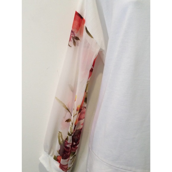 E. LUNA SHEER FLORAL SLEEVE TOP L - Picture 3 of 7
